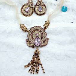 Soutache pendant and earrings
